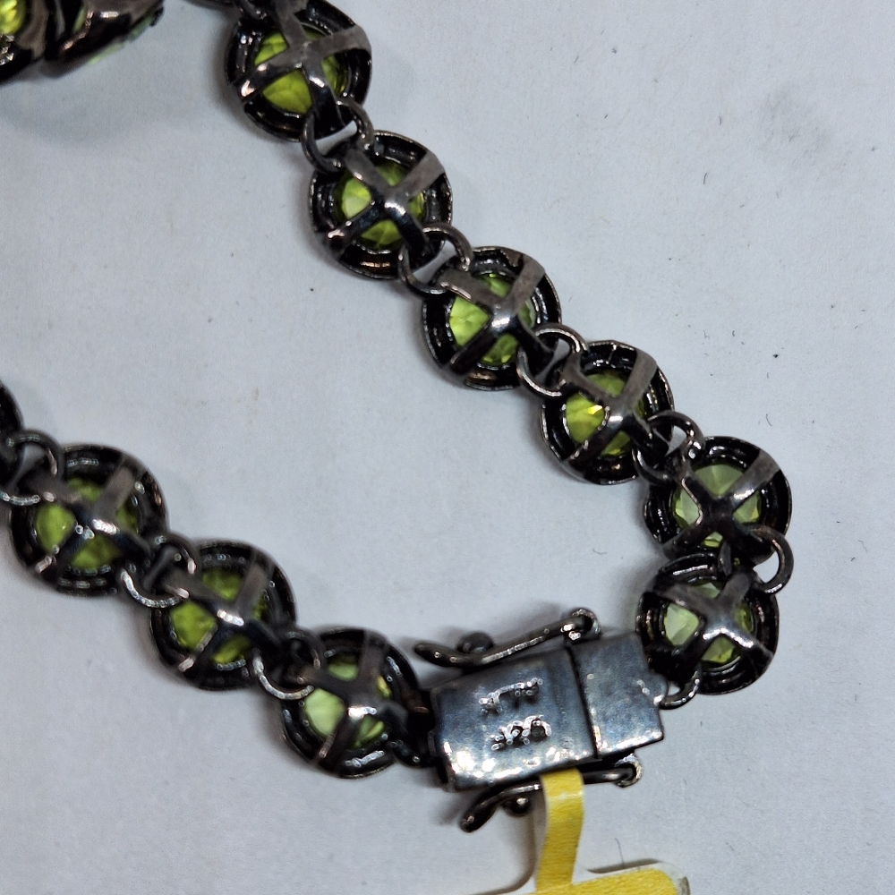 SS Peridot 13.6 gr bracelet - Picture 5 of 9